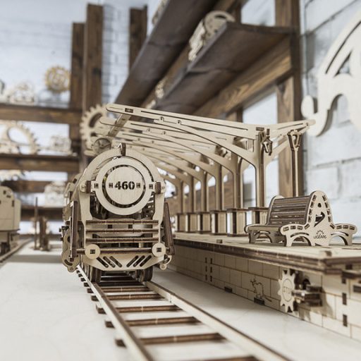 UGEARS Gőzmozdony mechanikus modell