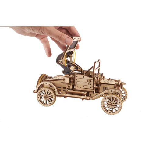 UGEARS Retró autó UGR-T mechanikus modell