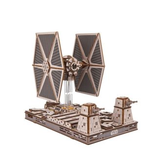 UGEARS TIE Fighter™ modell